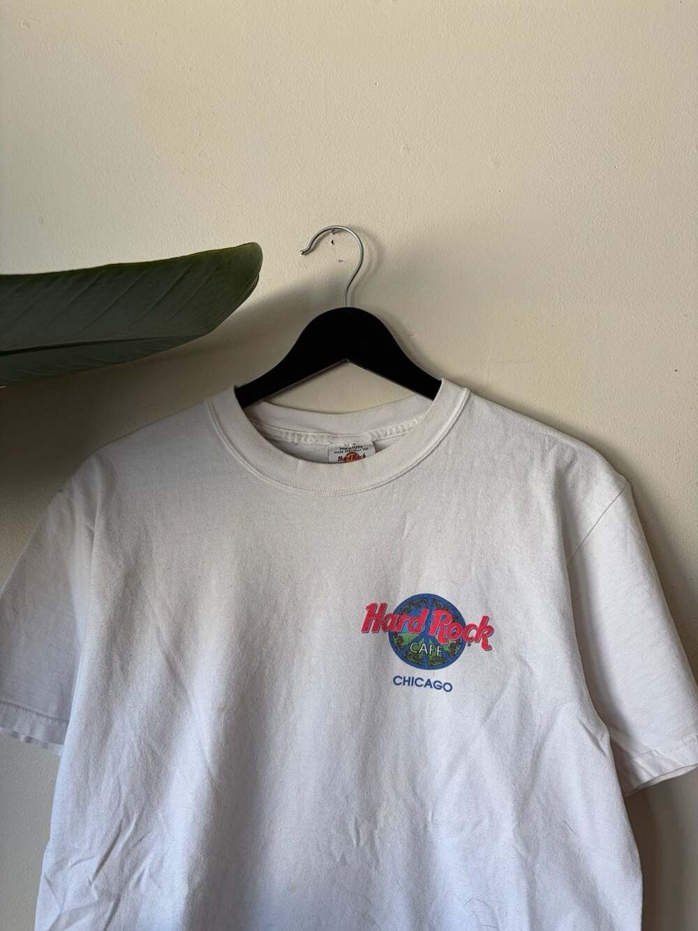 Hard Rock Cafe Chicago Graphic T-Shirt Medium White Cotton